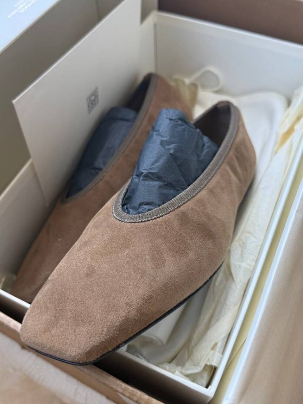 Toteme Minimalist Suede Ballerinas Hazel EU 38 / US 8 - Picture 10 of 12